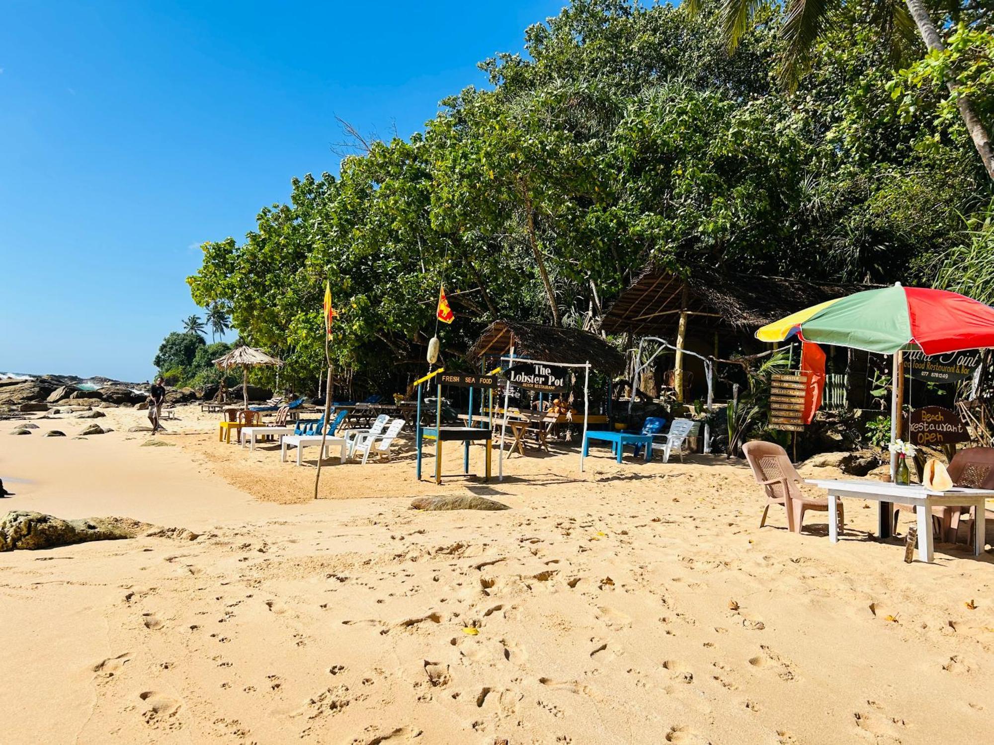 Shadow Surf Bay Hotel Tangalle Eksteriør billede