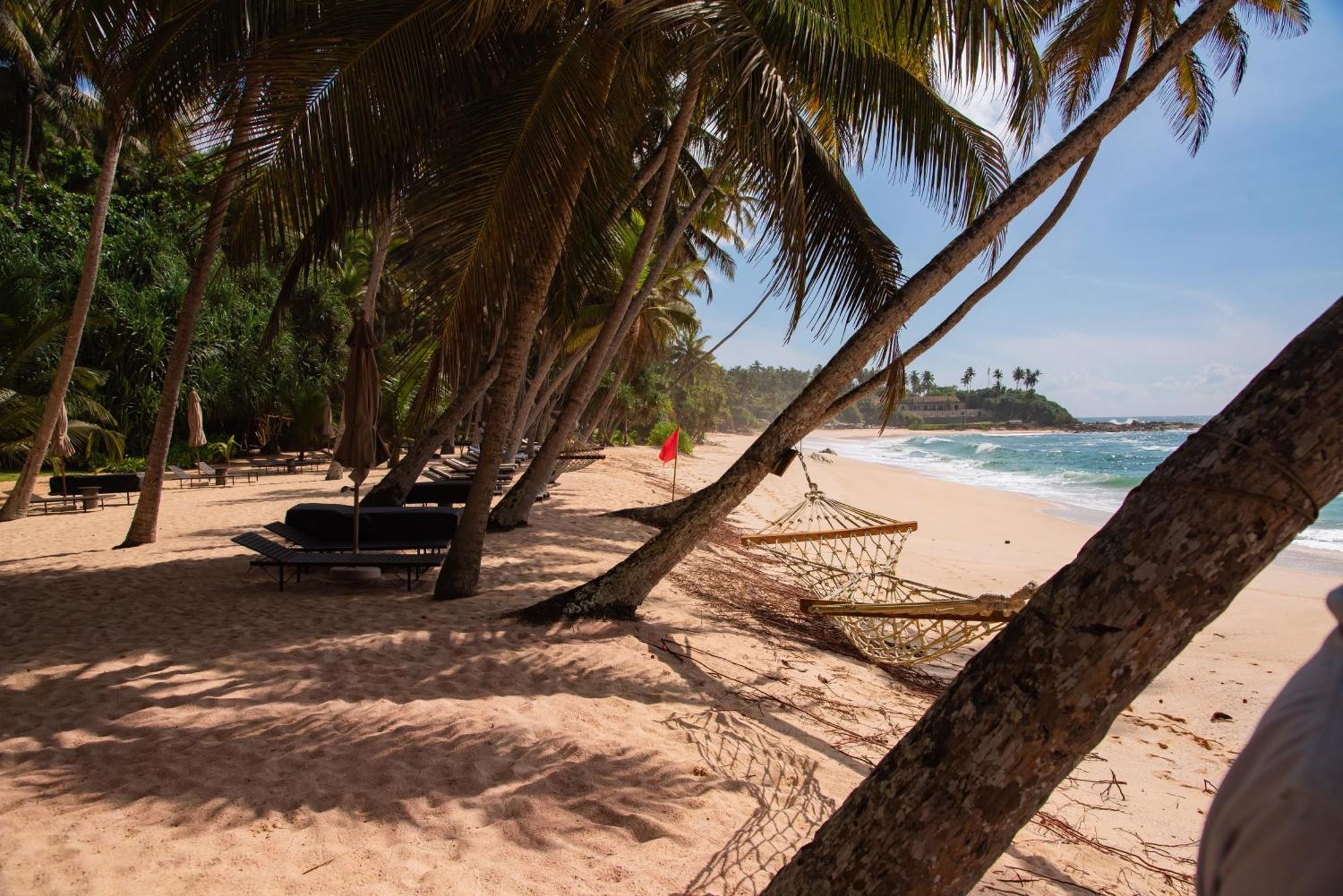 Shadow Surf Bay Hotel Tangalle Eksteriør billede
