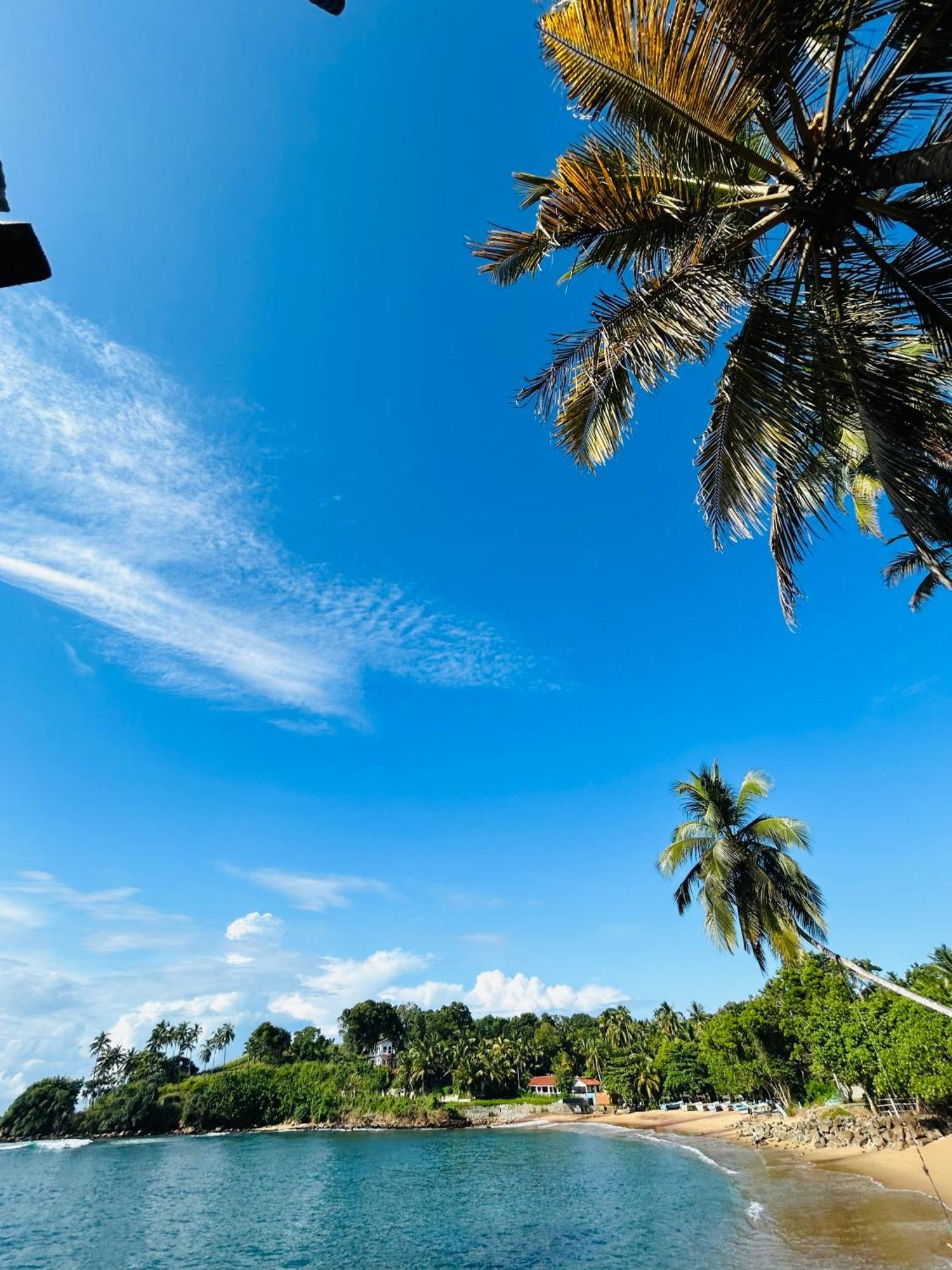 Shadow Surf Bay Hotel Tangalle Eksteriør billede